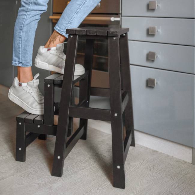 Табурет- стремянка венге Табурет- стремянка венге