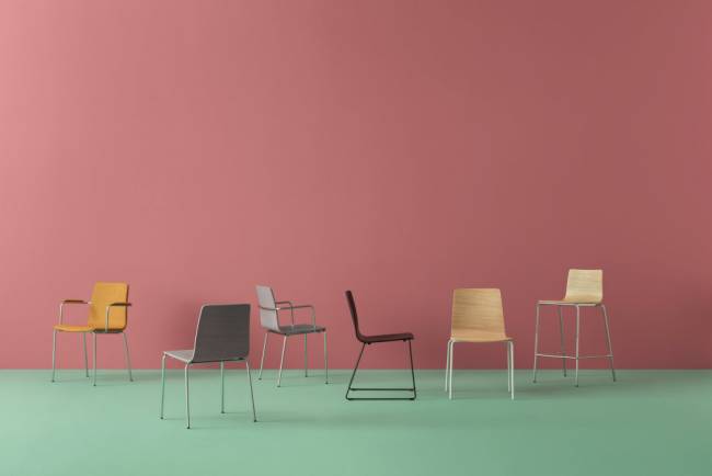 Стул деревянный Inga хромированный, беленый дуб 505х520х800 мм Стул деревянный Inga хромированный, беленый дуб 505х520х800 мм